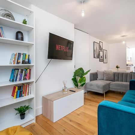 The Deluxe Barbican Duplex ロンドン エクステリア 写真