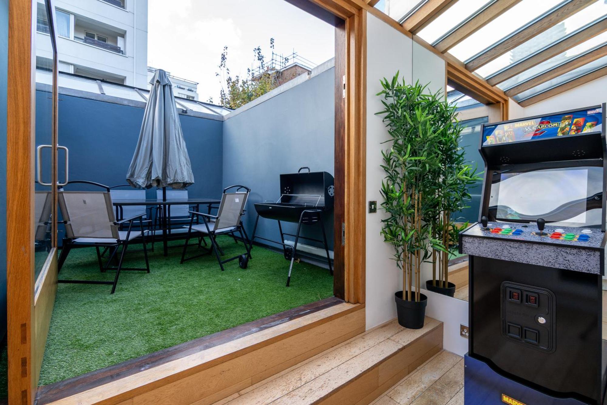 The Deluxe Barbican Duplex ロンドン エクステリア 写真